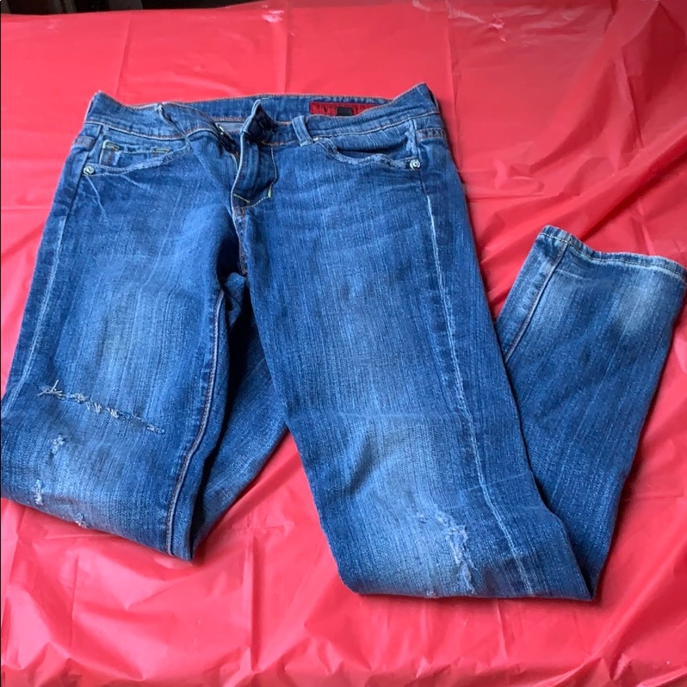 skinny jeans